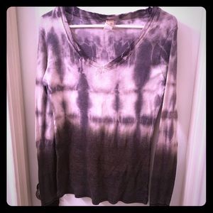 Cute and comfortable long sleeve shirt